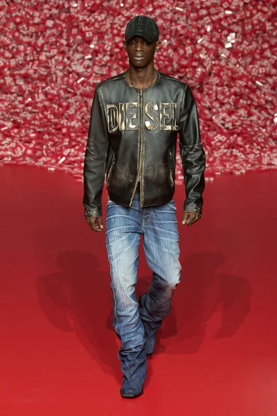 Look 1